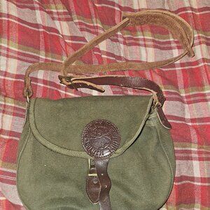 Green purse